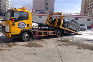 铁西区救援拖车费用怎么算