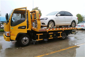 铁西区附近拖车救援24小时服务热线